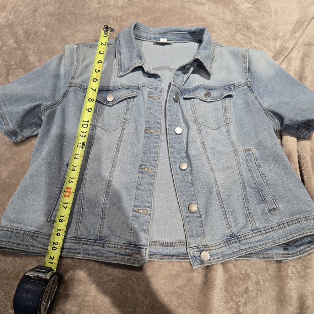 Westport Short Denim Jacket in Light Blue